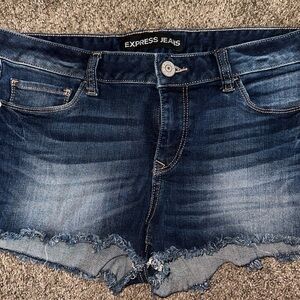 Express shorts